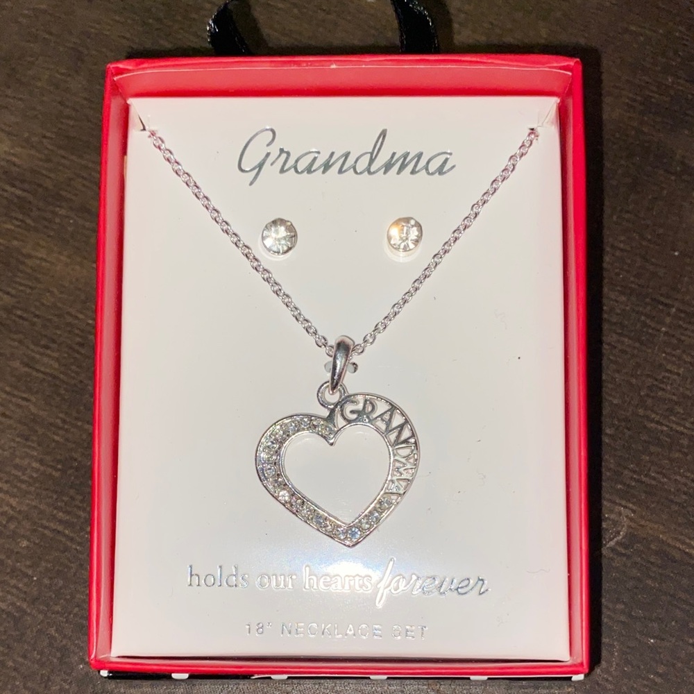 Grandma Heart Necklace and Earring Set - Silver